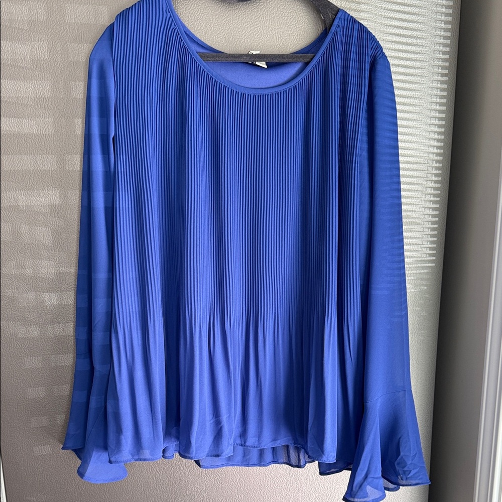 Blue Pleated Women's Top